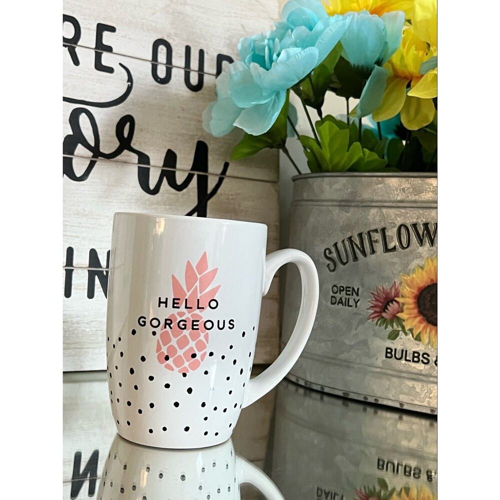 Hello Gorgeous Coffee Mug 16 oz Ceramic Double Sided Handle Pineapple